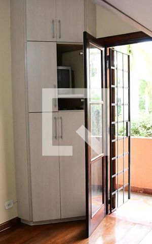 Casa de condomínio para alugar com 800m², 4 quartos e 3 vagasSuíte 1