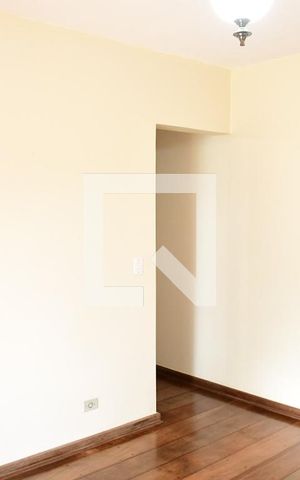 Casa de condomínio para alugar com 800m², 4 quartos e 3 vagasSuíte 2