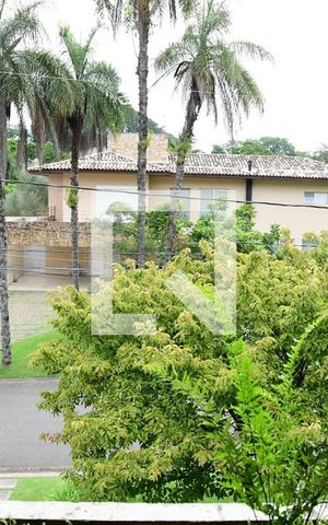 Casa de condomínio para alugar com 800m², 4 quartos e 3 vagasVista da Suíte 2