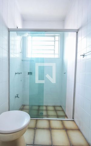 Casa à venda com 165m², 4 quartos e 2 vagasBanheiro Suíte 01