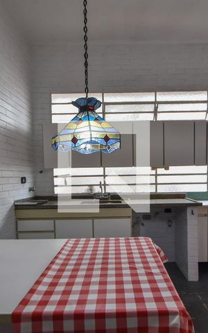 Casa à venda com 165m², 4 quartos e 2 vagasCozinha