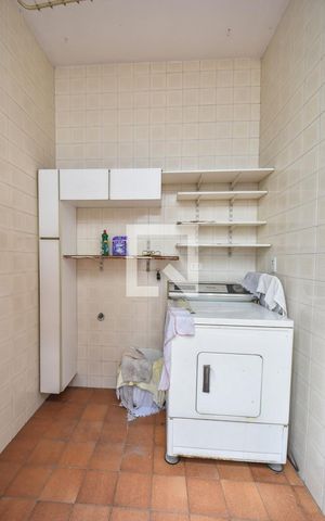 Casa à venda com 165m², 4 quartos e 2 vagasLavanderia 