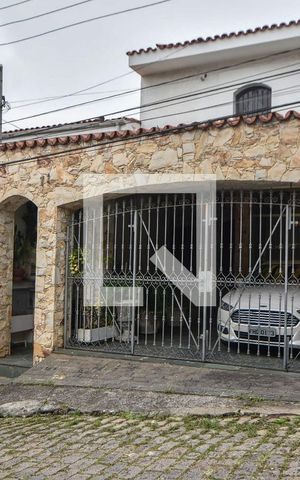 Casa à venda com 165m², 4 quartos e 2 vagasCasa