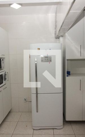 Apartamento à venda com 70m², 2 quartos e sem vaga Apartamento à venda com 70m², 2 quartos e sem vagaCozinha