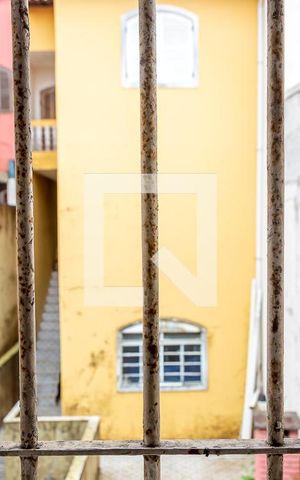 Casa à venda com 350m², 3 quartos e 6 vagas Casa à venda com 350m², 3 quartos e 6 vagasVista do Quarto 1