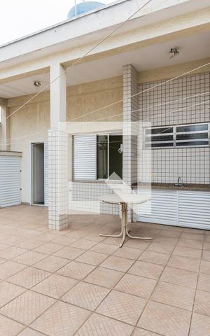 Casa à venda com 240m², 5 quartos e 5 vagasQuintal - Churrasqueira