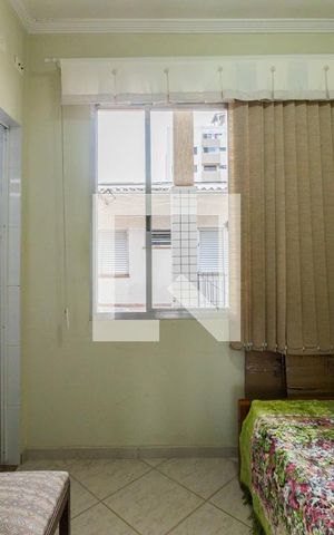 Casa à venda com 240m², 5 quartos e 5 vagasSuíte 2
