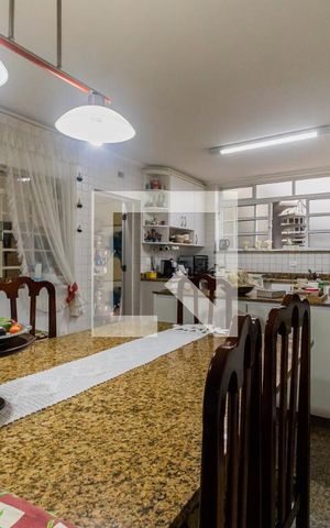 Casa à venda com 240m², 5 quartos e 5 vagasSala de Jantar