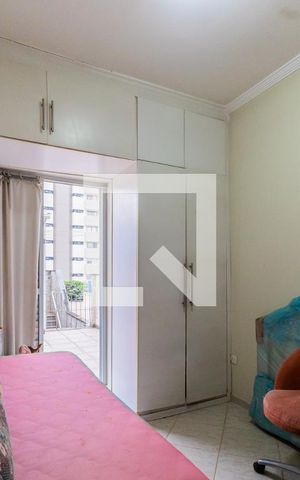 Casa à venda com 240m², 5 quartos e 5 vagasQuarto 2