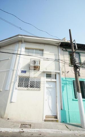 Casa à venda com 130m², 3 quartos e sem vagaFachada