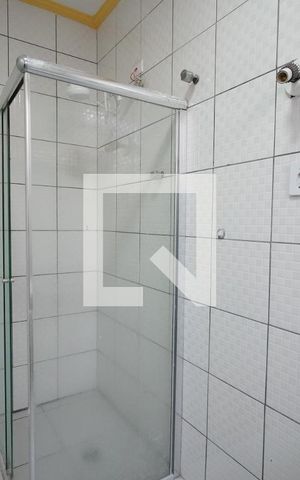 Casa à venda com 130m², 3 quartos e sem vagaBanheiro
