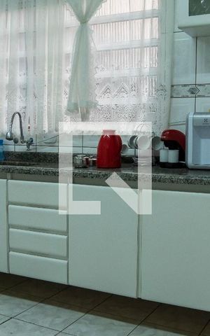 Casa à venda com 270m², 3 quartos e 3 vagasCozinha