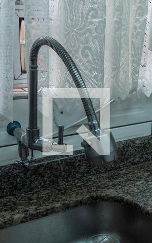 Casa à venda com 270m², 3 quartos e 3 vagasCozinha - Torneira