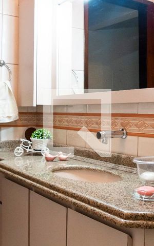 Casa à venda com 270m², 3 quartos e 3 vagasBanheiro Social 2