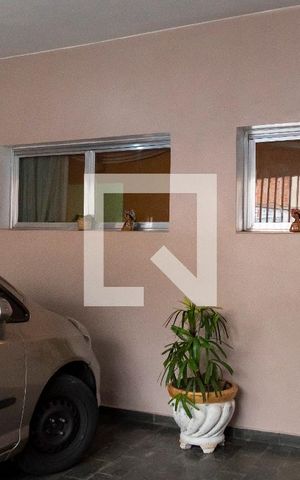Casa à venda com 270m², 3 quartos e 3 vagasGaragem