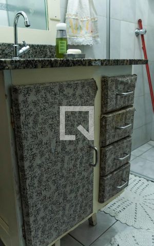 Casa à venda com 270m², 3 quartos e 3 vagasBanheiro Social 1