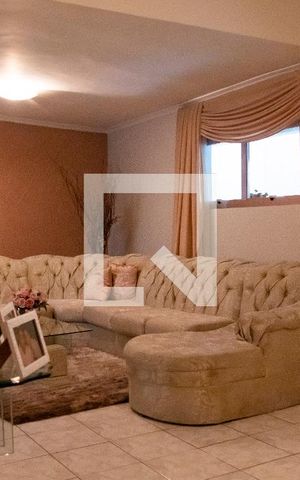 Casa à venda com 270m², 3 quartos e 3 vagasSala 1