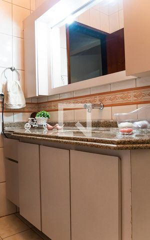 Casa à venda com 270m², 3 quartos e 3 vagasBanheiro Social 2