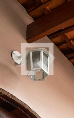 Casa à venda com 270m², 3 quartos e 3 vagasVaranda da Suíte e Quarto 2