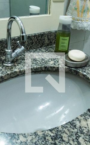 Casa à venda com 270m², 3 quartos e 3 vagasBanheiro Social 1