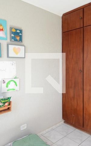 Apartamento à venda com 57m², 2 quartos e 1 vagaQuarto 2