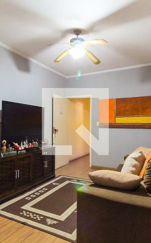 Casa para alugar com 259m², 3 quartos e 2 vagas Casa para alugar com 259m², 3 quartos e 2 vagasSala