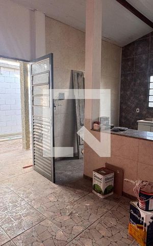 Casa à venda com 468m², 4 quartos e 8 vagas Casa à venda com 468m², 4 quartos e 8 vagasSala Casa 1