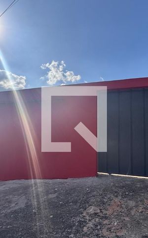 Casa à venda com 468m², 4 quartos e 8 vagas Casa à venda com 468m², 4 quartos e 8 vagasFachada