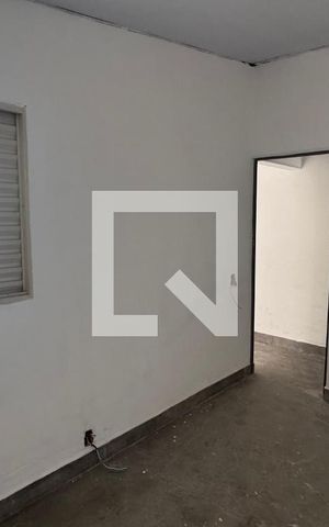 Casa à venda com 468m², 4 quartos e 8 vagas Casa à venda com 468m², 4 quartos e 8 vagasQuarto 1 Casa 2