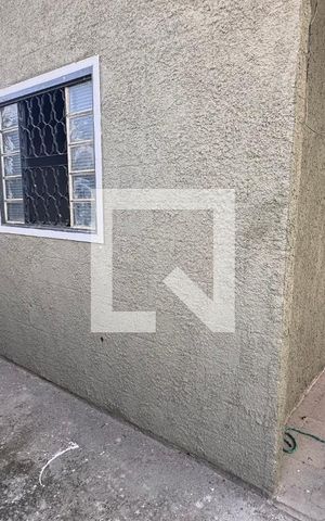 Casa à venda com 468m², 4 quartos e 8 vagas Casa à venda com 468m², 4 quartos e 8 vagasFrente Casa 1