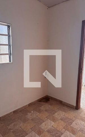 Casa à venda com 468m², 4 quartos e 8 vagas Casa à venda com 468m², 4 quartos e 8 vagasSala Casa 2