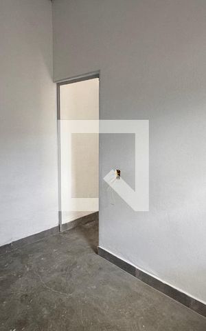 Casa à venda com 468m², 4 quartos e 8 vagas Casa à venda com 468m², 4 quartos e 8 vagasQuarto 2 Casa 2