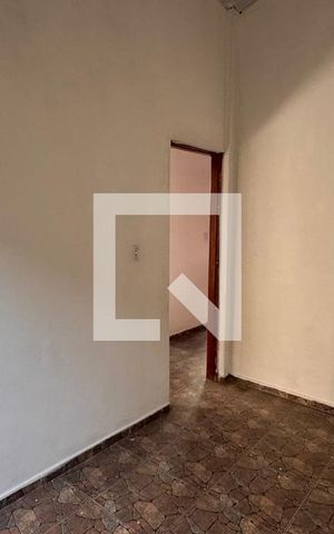 Casa à venda com 468m², 4 quartos e 8 vagas Casa à venda com 468m², 4 quartos e 8 vagasQuarto 1 Casa 1