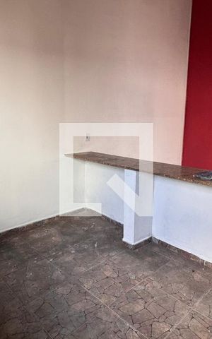Casa à venda com 468m², 4 quartos e 8 vagas Casa à venda com 468m², 4 quartos e 8 vagasCozinha Casa 1