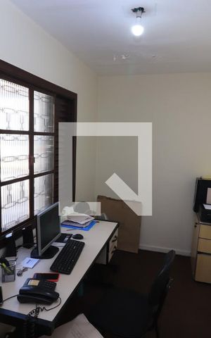 Casa à venda com 240m², 3 quartos e 4 vagasQuarto 3