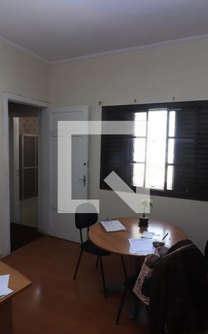 Casa à venda com 240m², 3 quartos e 4 vagasQuarto 2