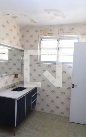 Casa à venda com 240m², 3 quartos e 4 vagasBanheiro 2