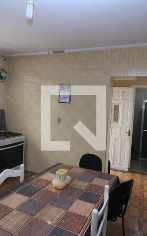 Casa à venda com 240m², 3 quartos e 4 vagasCozinha