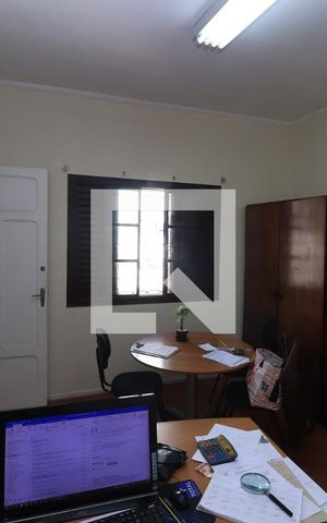 Casa à venda com 240m², 3 quartos e 4 vagasQuarto 2