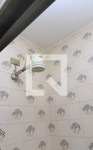 Casa à venda com 240m², 3 quartos e 4 vagasBanheiro 2