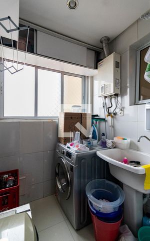 Apartamento à venda com 70m², 2 quartos e 2 vagas Apartamento à venda com 70m², 2 quartos e 2 vagasÁrea de Serviço