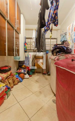 Casa de condomínio à venda com 146m², 3 quartos e 2 vagas Casa de condomínio à venda com 146m², 3 quartos e 2 vagasÁrea de Serviço