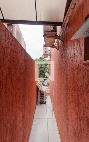 Casa de condomínio à venda com 146m², 3 quartos e 2 vagas Casa de condomínio à venda com 146m², 3 quartos e 2 vagasSacada Quarto 1