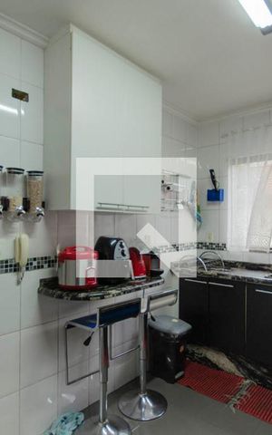 Casa de condomínio à venda com 146m², 3 quartos e 2 vagas Casa de condomínio à venda com 146m², 3 quartos e 2 vagasCozinha