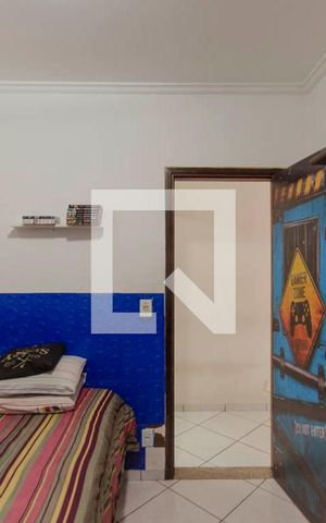 Casa de condomínio à venda com 146m², 3 quartos e 2 vagas Casa de condomínio à venda com 146m², 3 quartos e 2 vagasQuarto 1