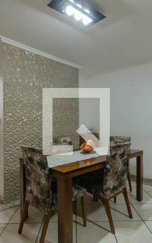 Casa de condomínio à venda com 146m², 3 quartos e 2 vagas Casa de condomínio à venda com 146m², 3 quartos e 2 vagasSala