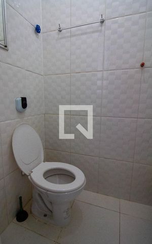 Apartamento à venda com 100m², 3 quartos e 1 vaga Apartamento à venda com 100m², 3 quartos e 1 vagaBanheiro de Serviço