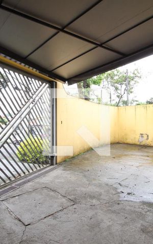 Casa à venda com 204m², 2 quartos e 4 vagasGaragem