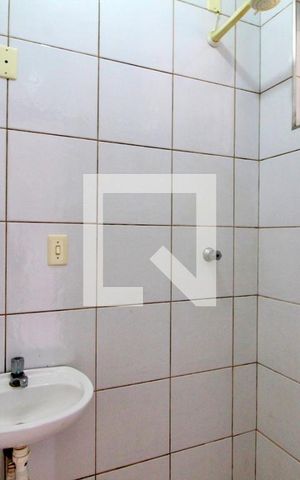 Casa à venda com 204m², 2 quartos e 4 vagasBanheiro 2