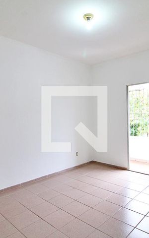 Casa à venda com 204m², 2 quartos e 4 vagasQuarto 1